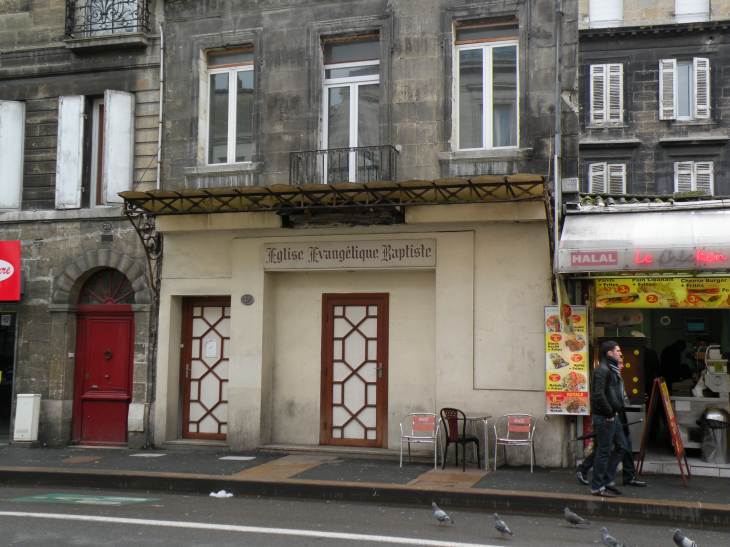  Eglise Evangélique Baptiste